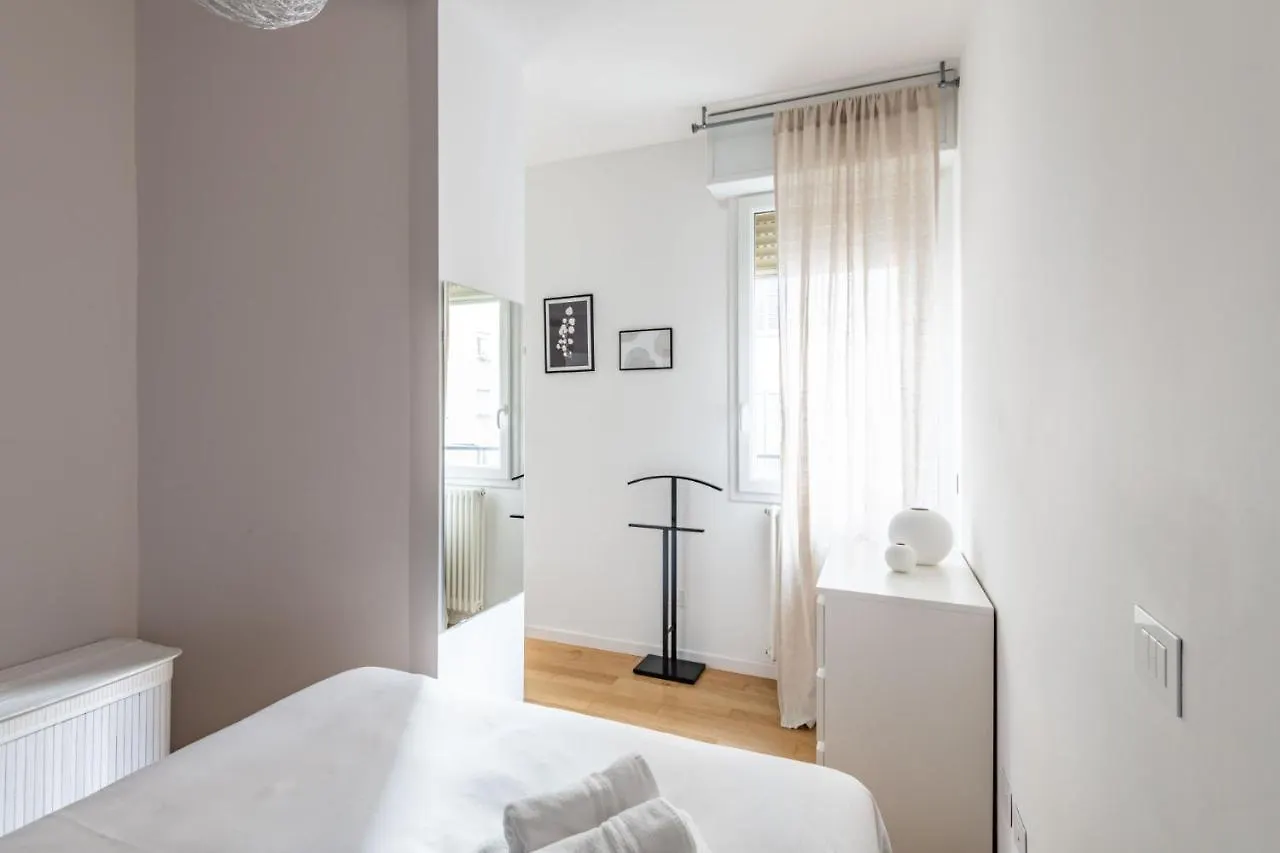 Apartment Easylife - Sofisticato Monolocale Con Terrazzino Nel Cuore Di Porta Venezia Mailand